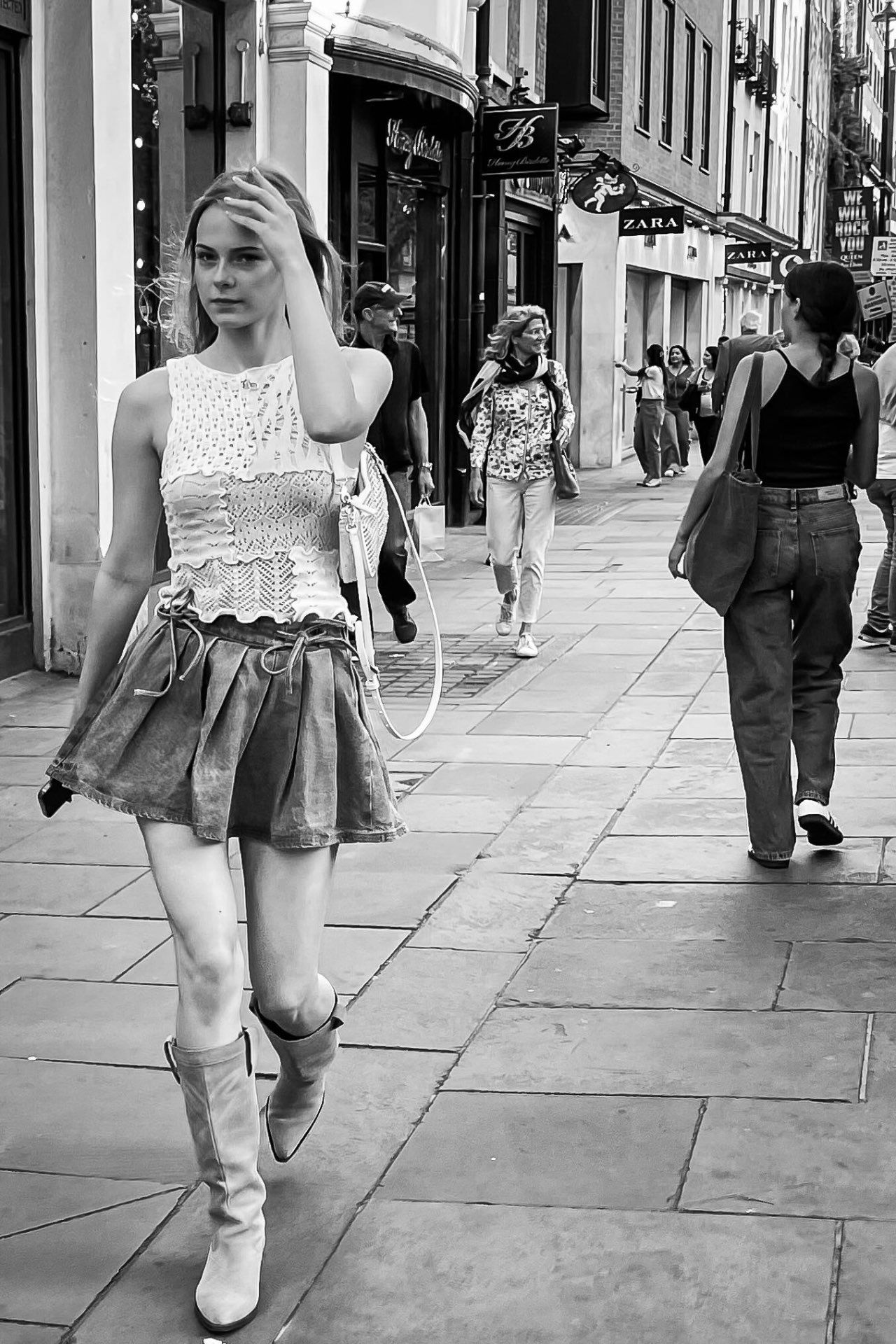 Streets of London — photograph 5