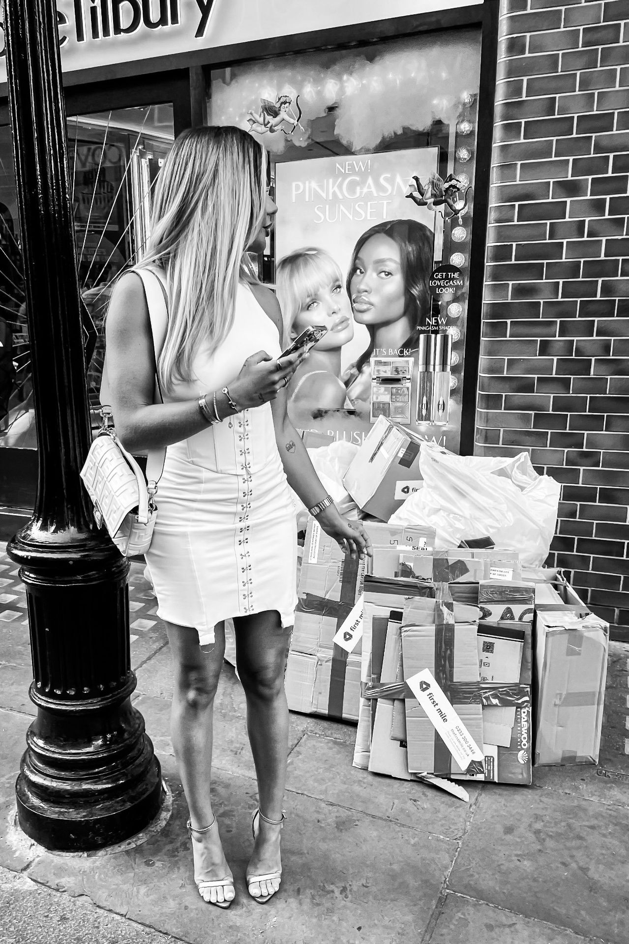 Streets of London — photograph 7